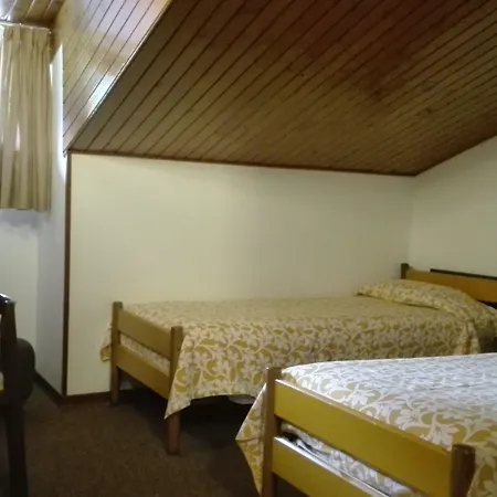 达沃斯酒店 酒店