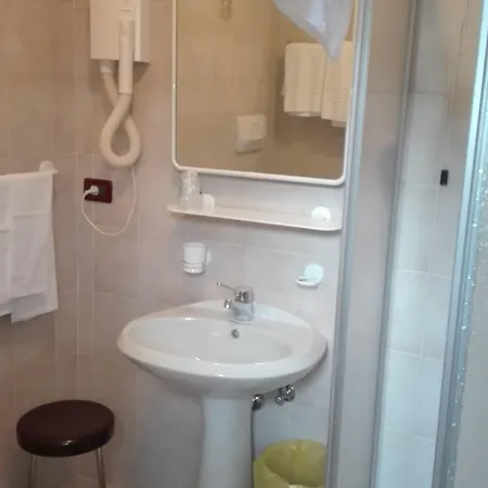Otel Davost
