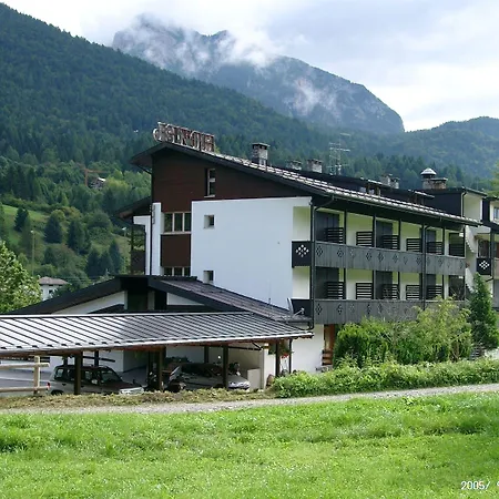 Davost Hotel