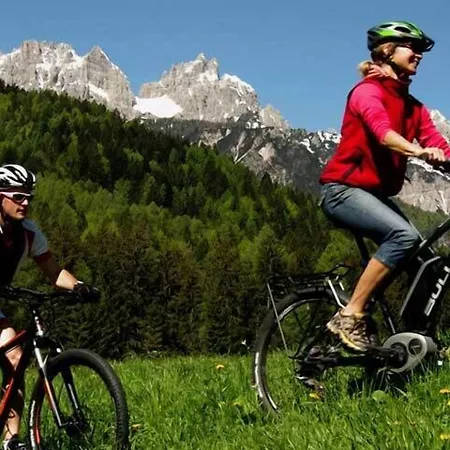 ホテル Davost フォルニ・ディ・ソプラ