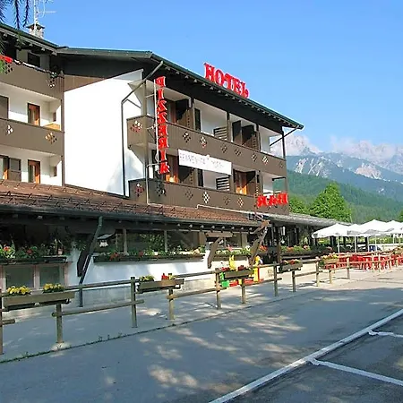 Davost Szálloda 3*