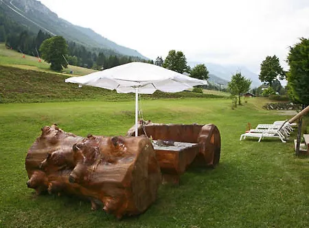 Davost Hotel 3*